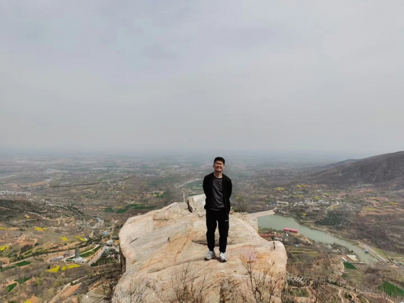 李彦博生活照.jpg